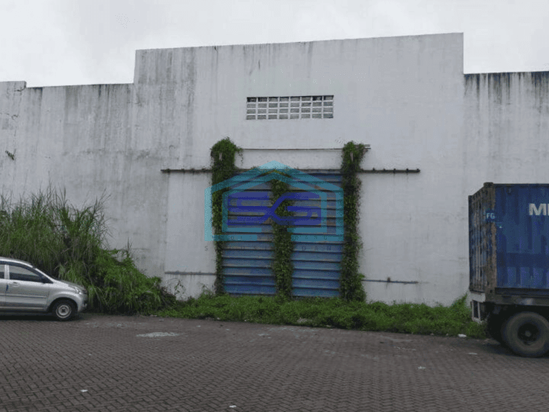 Dijual Tanah 2000m pergudangan antropolis distributor dan ekspedisi di Manado