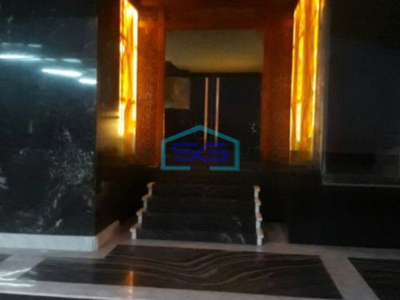 Dijual Kantor Luas Bangunan  1560 m² Lokasi Tangerang