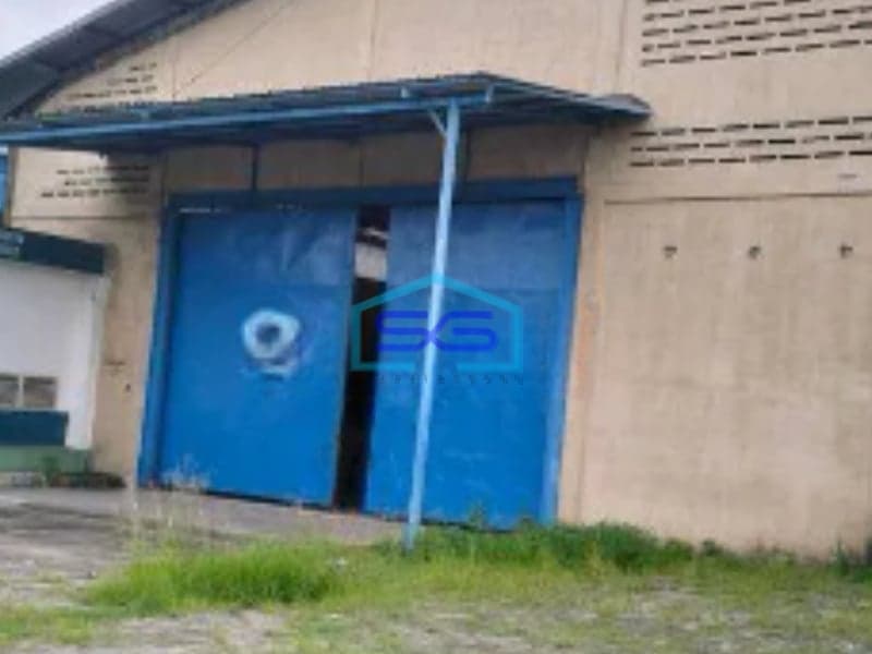 Disewakan Gudang industri Akses 40 feet 1 km dari tol Balaraja timur Tangerang