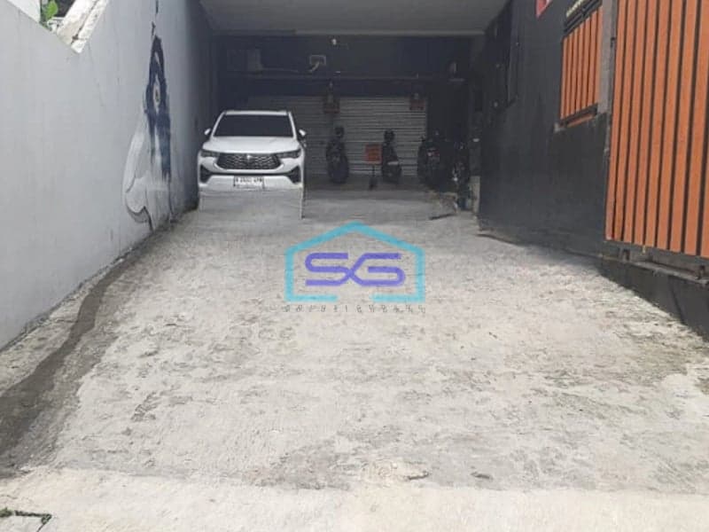 Disewakan Ruko Cocok Buat Kantor Di Jalan Wijaya Jakarta Selatan LT 900m2