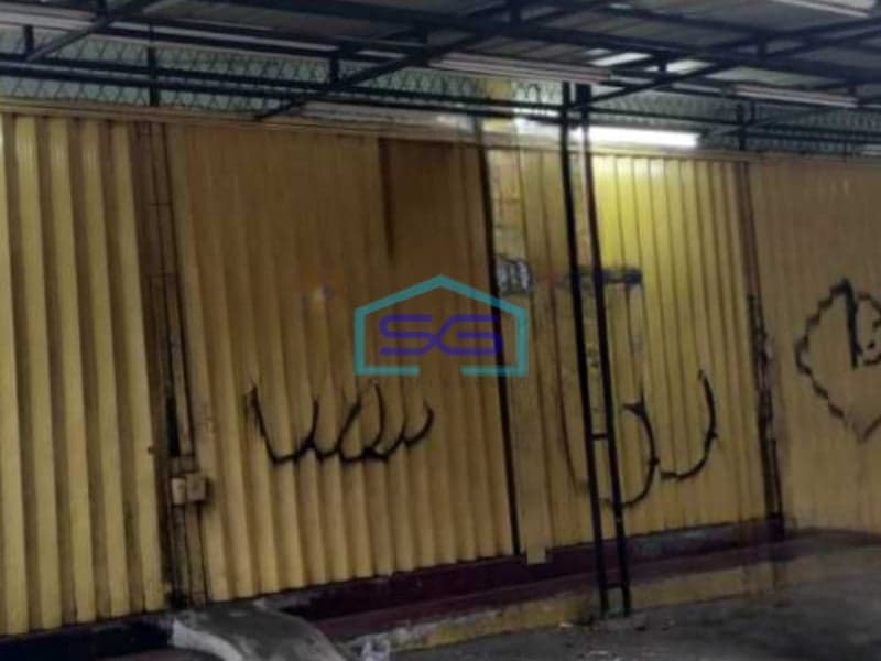 Disewakan Ruko Luas Bangunan 310 m² Lokasi di Duren Sawit Jakarta Timur