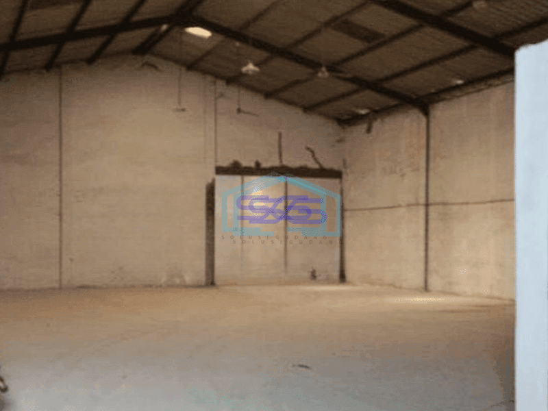 Disewakan gudang 1000m2 muat cont 40 feet di Pondok Indak Dadap