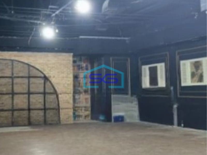 Dijual Ruang Usaha Lokasi Strategis Luas Bangunan 1800 m2 di Kemang Jakarta Selatan