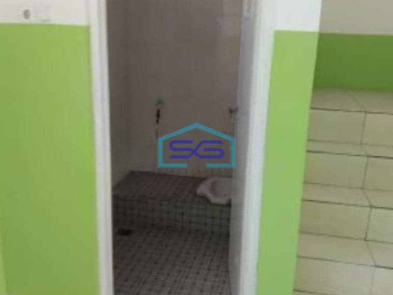 Disewakan Ruko Murah Lokasi Strategis Luas Bangunan 195 m² di Bekasi