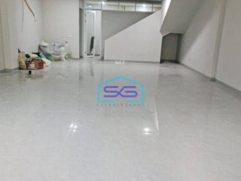 Disewakan Ruko Bangunan Baru di Kebon Kawung Bandung Luas 315m2