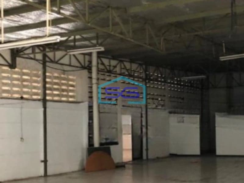 Disewakan Gudang Luas Bangunan  1000 m²  Lokasi Bebas Banjir di Petir Tangerang