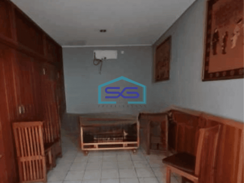 Dijual Cepat Ruko 2 Lantai Luas Bangunan  330 m² di Sawahan Surabaya