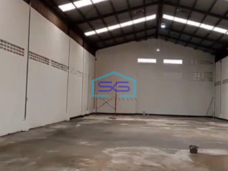 Disewakan Gudang Luas Tanah  400 m² Lokasi di Cipondoh Tangerang