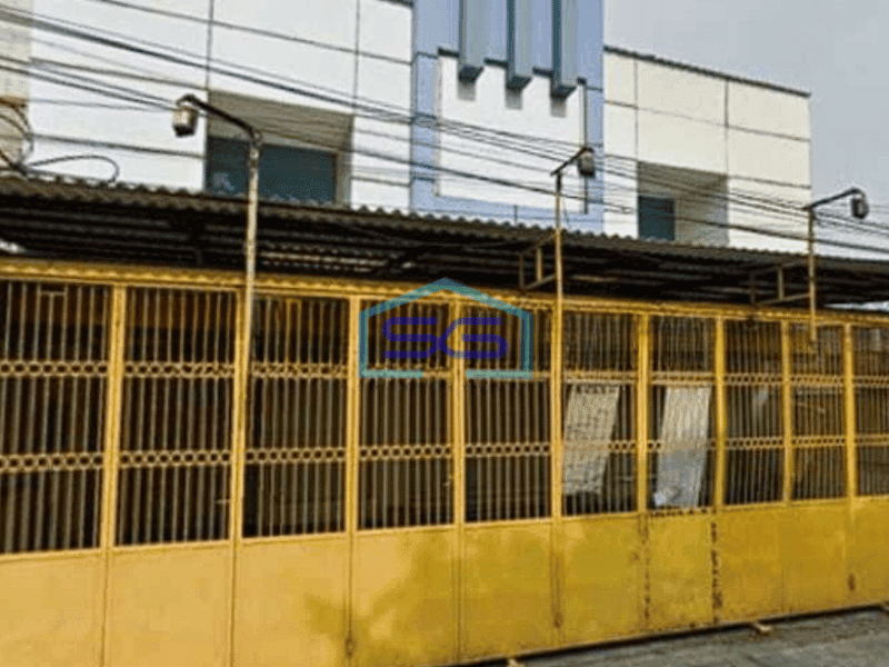 Disewakan Ruko 2 lantai di Supriyadi Raya Pedurungan, Semarang LB 750m2