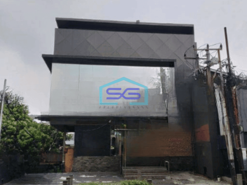 Dijual Kantor 3 Lantai Luas Tanah 635 m² Lokasi di Kawasan Premium Kemang Jakarta Selatan