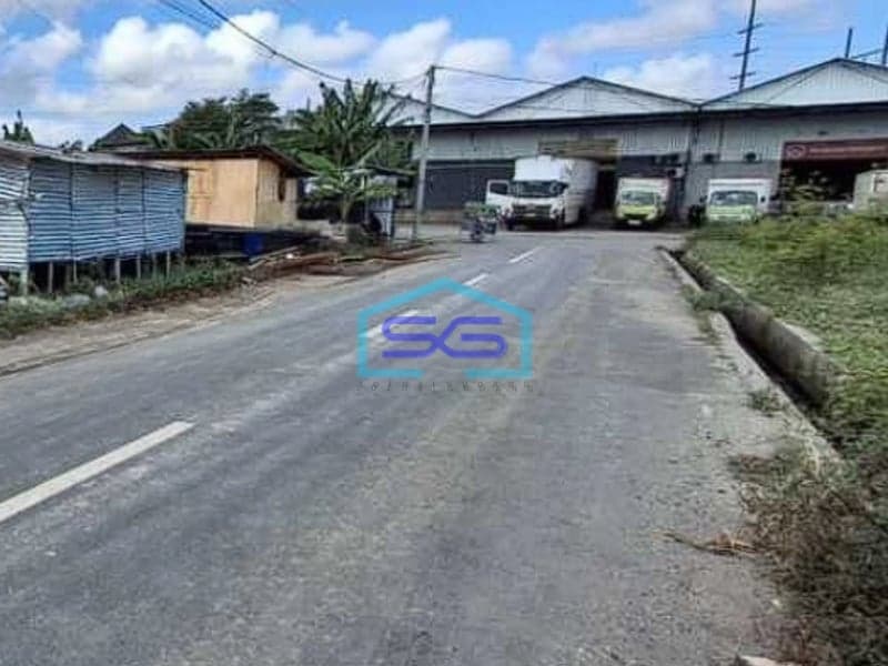 Disewakan Gudang Brsar Baru Bangun Padang Sambian Denpasar Bali LB 1500m2