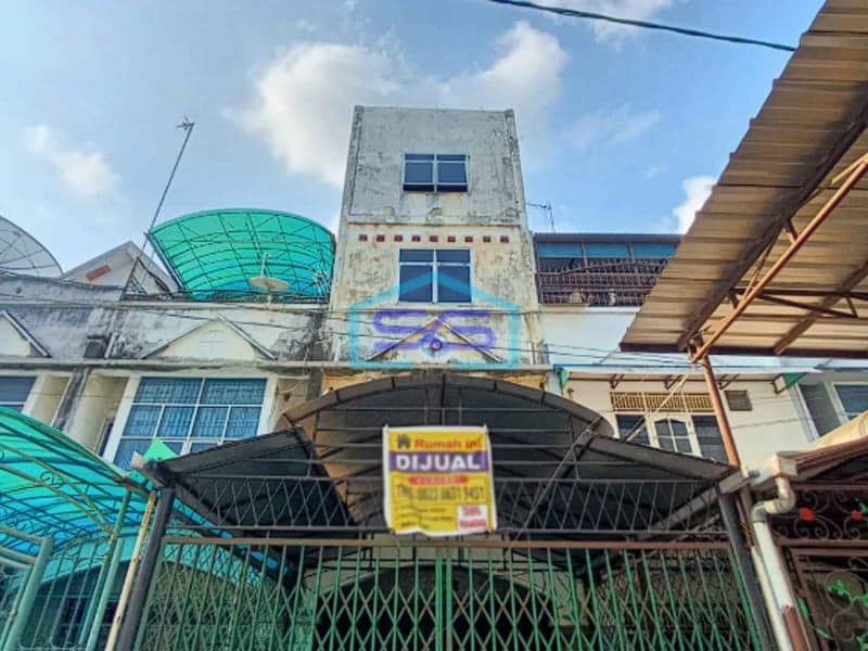 Dijual Ruko 4 Lantai di Jalan Petanang, Palembang Bebas Banjir