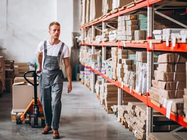 Perbedaan Warehouse Management System dan Supply Chain Management