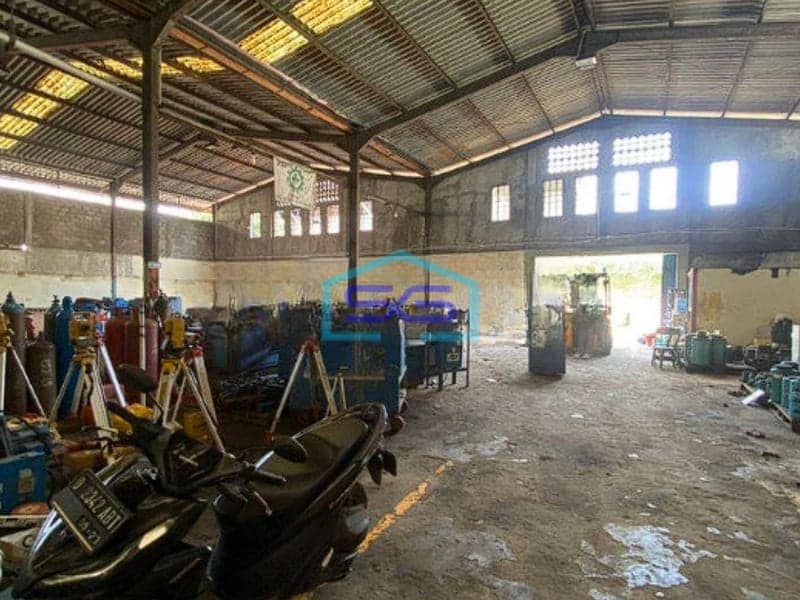 Dijual Gudang Siap Pakai di Bekasi Barat Akses Tol dan Kontainer LT 1874m2