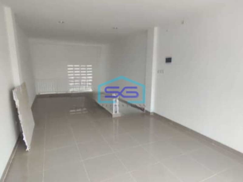 Disewakan Murah Ruko Boulevard Citra 8 Aeroworld Pegadungan Citra Garden, Jakarta Barat Luas Bangunan  88 m²