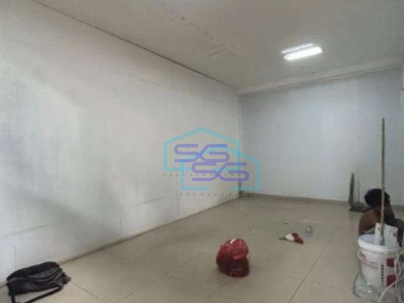 Disewakan Gudang Bisa Masuk Container Luas Bangunan 650 m² Lokasi Bebas Banjir di Tangerang