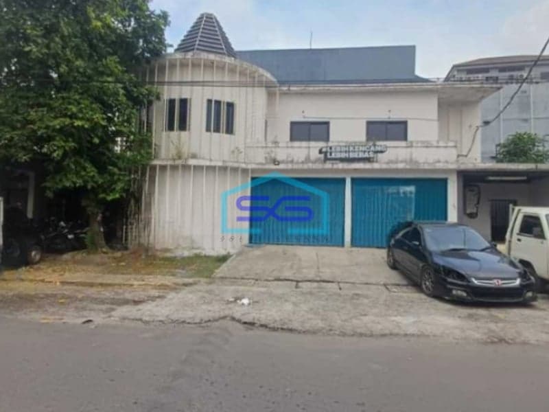 Dijual Tanah dan Bangunan Ruang Usaha Strategis Cocok untuk Gudang di Manggarai Jakarta Selatan LT  696m2
