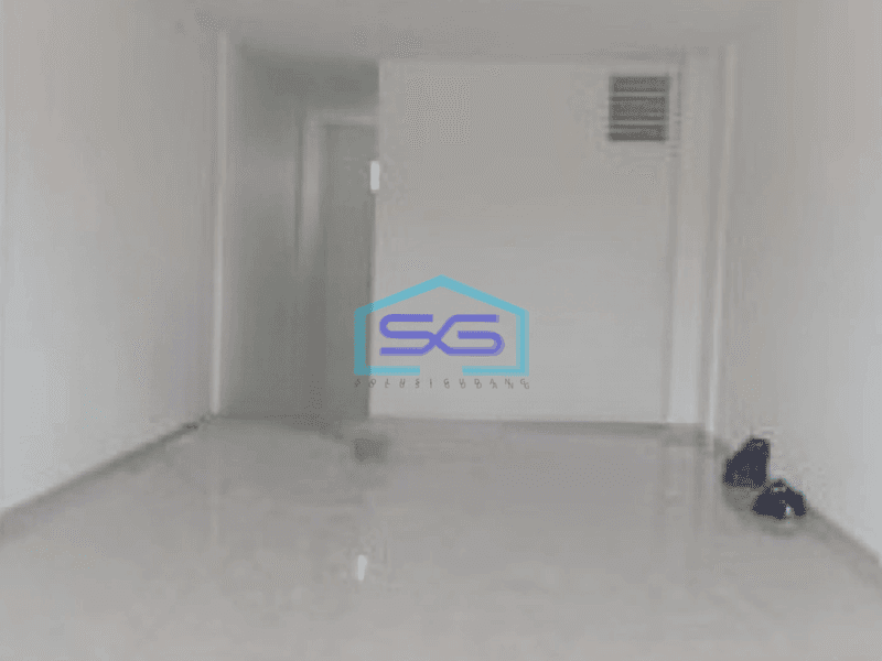 Disewakan Ruko 3 Lantai Siap Huni Luas Bangunan 250 m² Lokasi Wiyung Surabaya