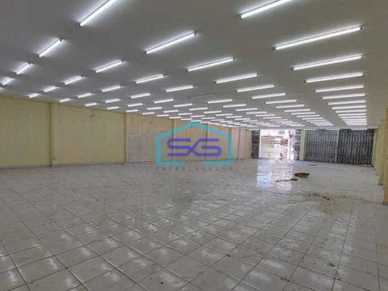 Disewakan Roko dan Ruang Usaha Super Luas di Renon Denpasar Bali  LT 550m2