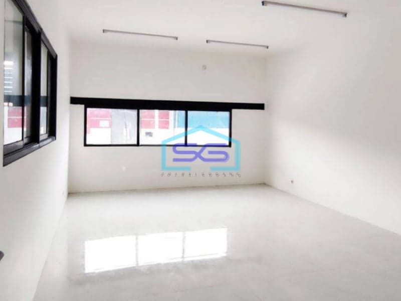 Dijual Gudang Ada Kantor di Dadap Tangerang Anti Banjir Kawasan Pergudangan LT 440m2