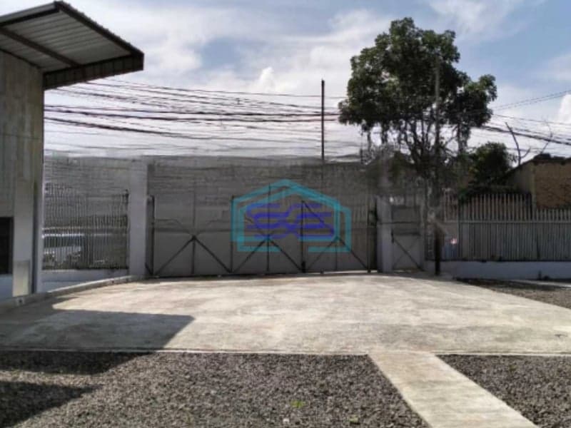 Disewakan Gudang Luas Tanah 2600 m² Lokasi Soekarno Hatta Bandung