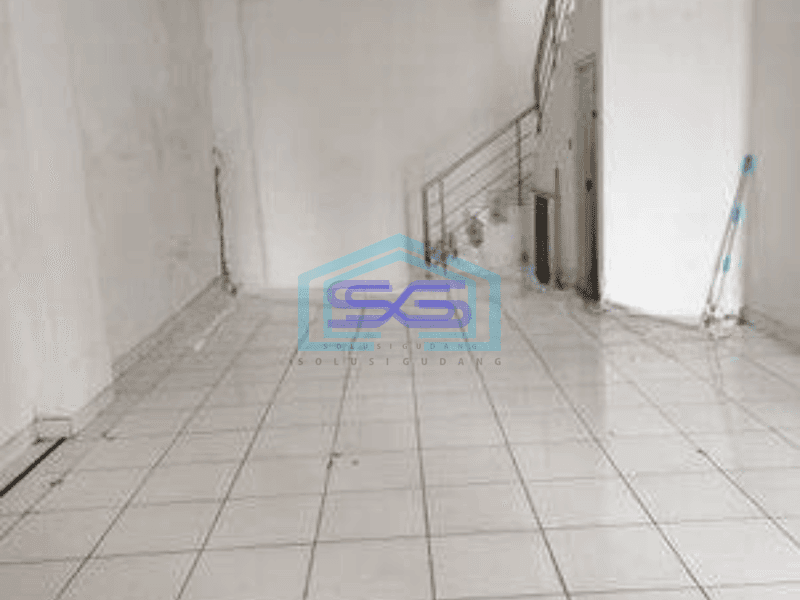 Dijual Ruko  Lokasi Mainroad Terusan Kopo, Kopo Bandung