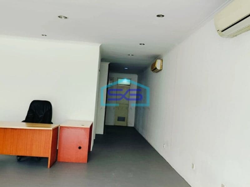 Dijual Ruko Di Lokasi Sangat Strategis Di Jakarta Selatan Bangunan 4 Lantai