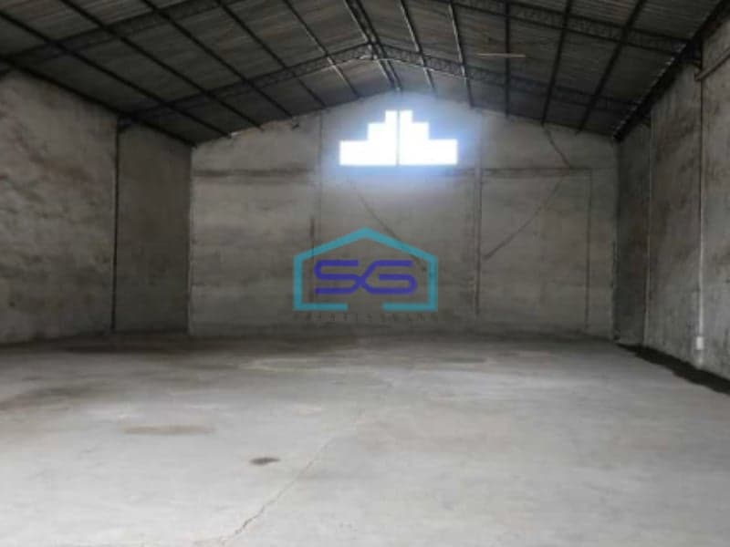 Disewakan Gudang Akses Container 40 Feet Lokasi di Tangerang Luas Tanah 650 m²