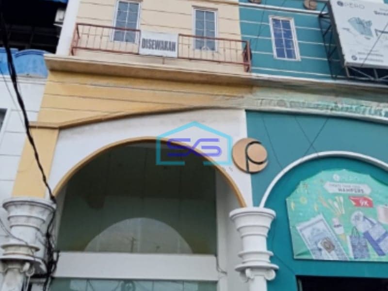 Disewakan Ruko Rapih Siap Huni Lokasi Sangat Strategis di Kebayoran Baru Jakarta Selatan LB 270m2