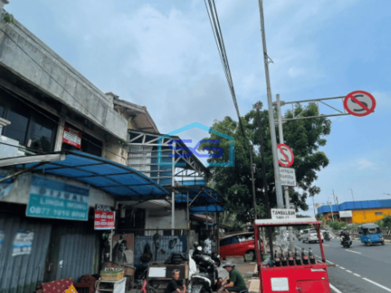 Dijual Ruko di Jalan Pramuka Raya, Paseban, Jakarta Pusat Luas Tanah 183 m2