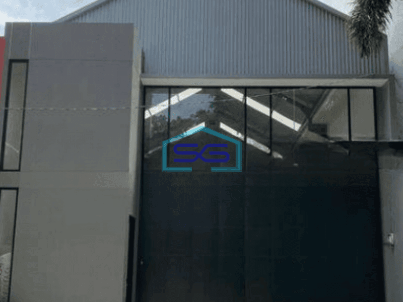 Dijual Ruang Usaha Clean di Mainroad Ciateul Kota Bandung LT 317m2