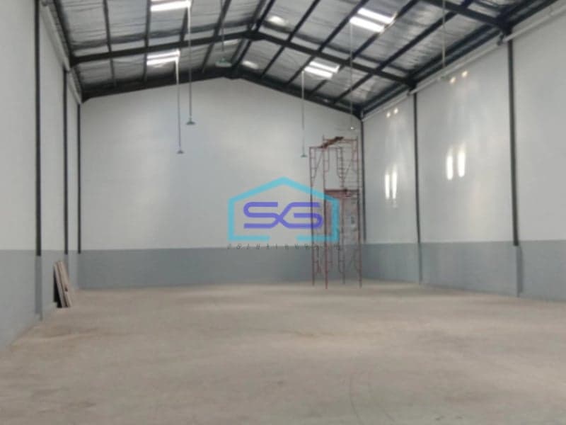 Disewakan Gudang Bizpark Kondisi Bagus Harga Menarik Akses Kontainer di Kopo Bandung LB 414m2