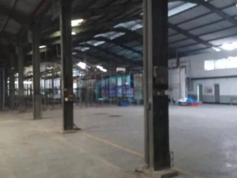 Disewakan gudang di cawang jakarta timur luas 6000m