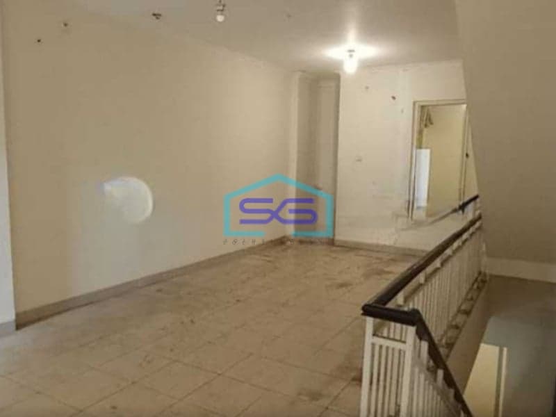 Disewakan Ruko Siap Pakai Boulevard 3 Lantai di Galaxy, Bekasi Luas Bangunan  202 m²