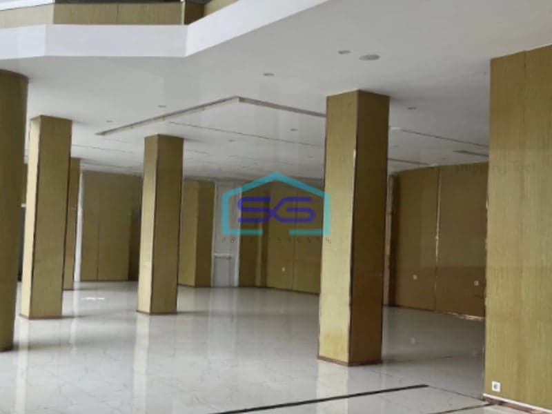 Disewakan Ruang Usaha Luas Bangunan  650 m² Lokasi Bebas Banjir di Tangerang