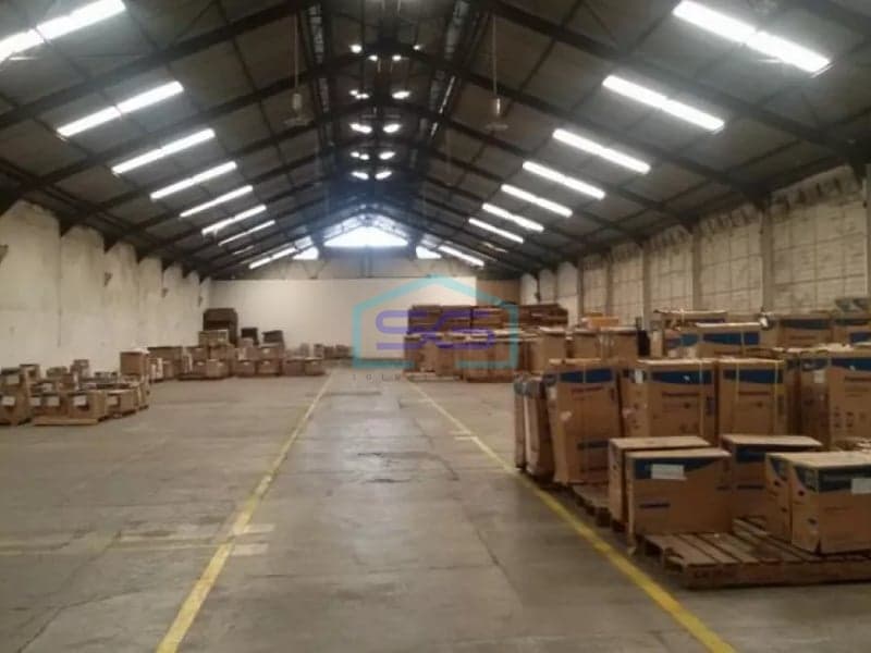 Disewakan gudang di jl raya bogor jakarta timur luas 1800m