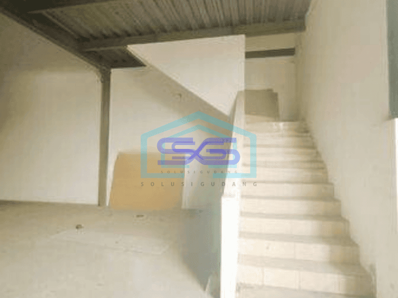 Gudang disewakan teluk naga