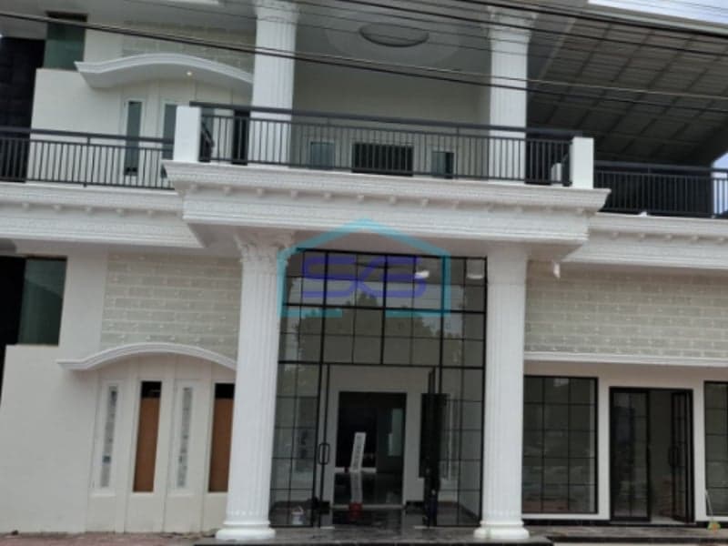 Dijual Ruang Usaha Cocok Untuk Kantor di Maguwoharjo Depok Sleman Yogyakarta Luas Bangunan 450m2