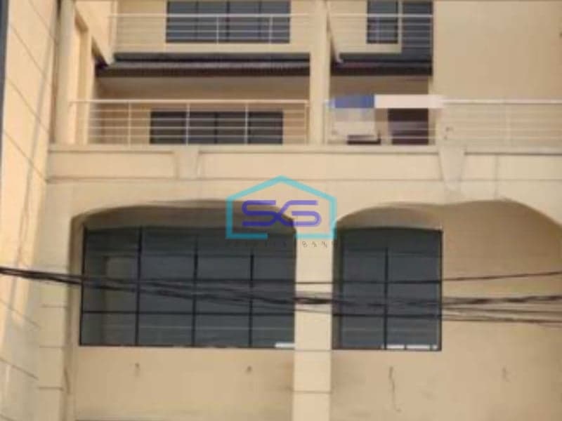 Dijual Ruko Luas Bangunan 744 m² Lokasi Serpong Tangerang Selatan