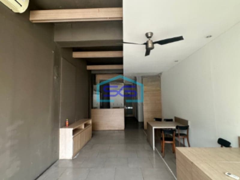 Disewakan Ruko Hoek Rapih Pluit Jakarta Utara Luas Bangunan 680m2