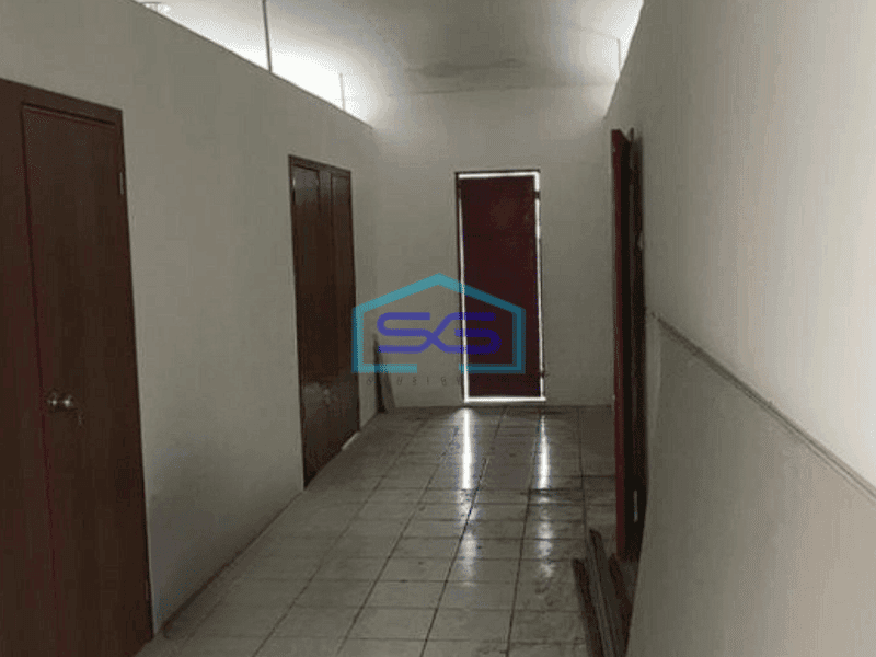 Dijual Ruko gandeng Roxi Mas Lantai di Jakarta Pusat Luas Bangunan 300m2