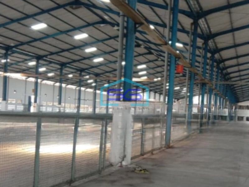 Disewakan Gudang Luas Bangunan 10000 m2 Lokasi Bebas Banjir di Surabaya Jawa Timur