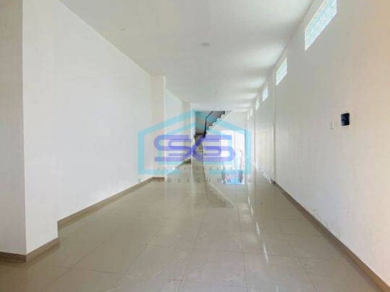 Dijual Ruko Baru 2 Lantai Halaman Belakang Lokasi Strategis