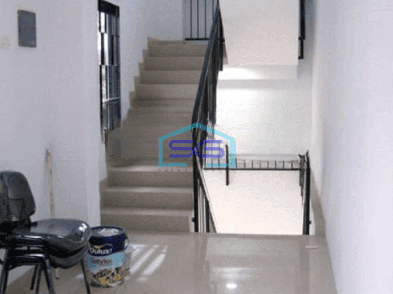 Disewakan Ruko 3 Lantai Luas Bangunan 650 m² di Cengkareng Jakarta Barat