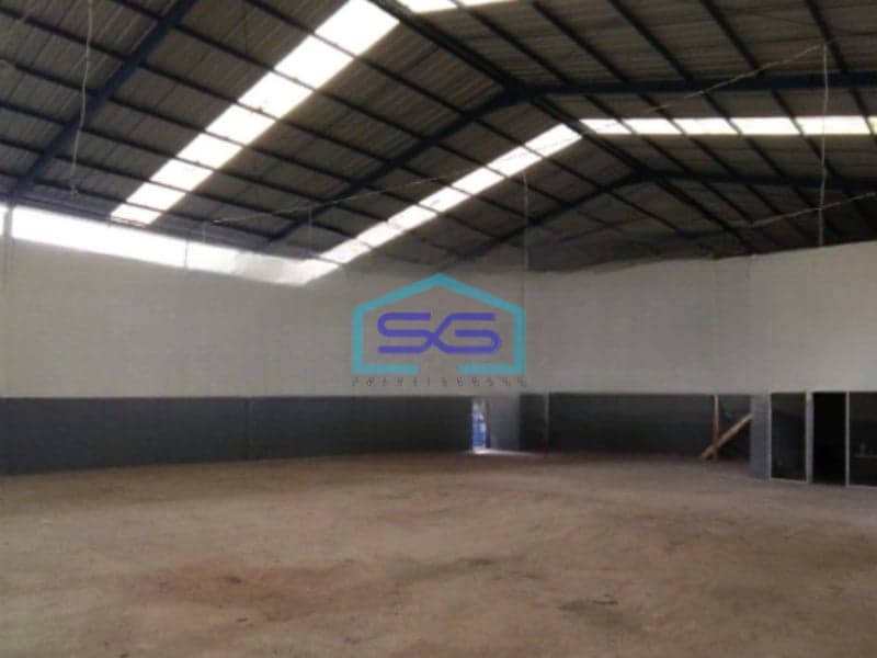 Disewakan Gudang Luas Bangunan   450 m² Lokasi Karawaci Tangerang