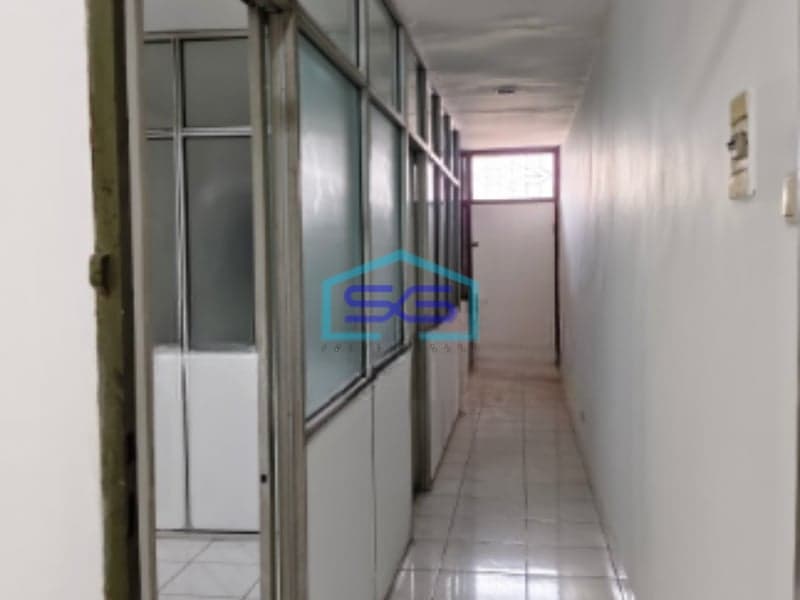 Disewakan Ruko 3.5 Lantai Di Pangeran Jayakarta Hadap Jalan Raya Jakarta Pusat LB 315m2