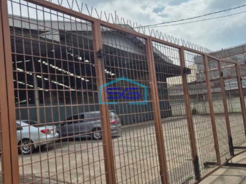 Dijual Gudang di Cipeucang Tunggilis Jalan Provinsi Cileungsi Bogor LT 3775m2