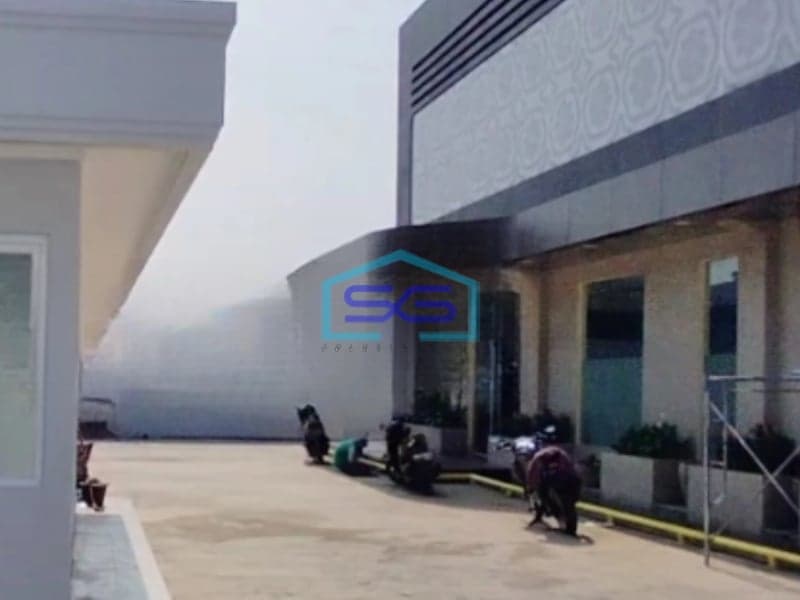 Dijual Gudang Luas Tanah 3000 m² Lokasi di Lippo Cikarang