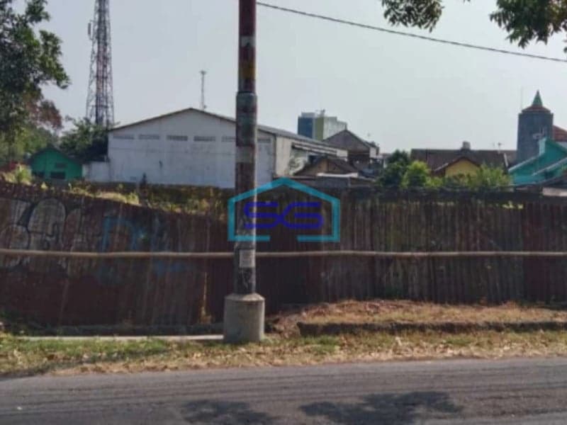 Dijual Tanah Strategis Pinggir Jalan Raya di Manahan Banjarsari Solo LT 2200m2