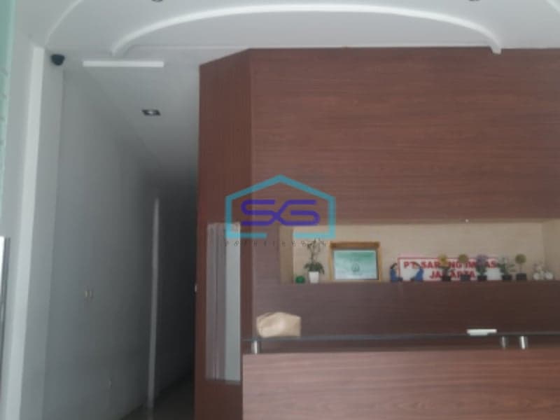 Disewakan Ruko Lokasi di Pluit Jakarta Utara Luas Tanah  108 m²